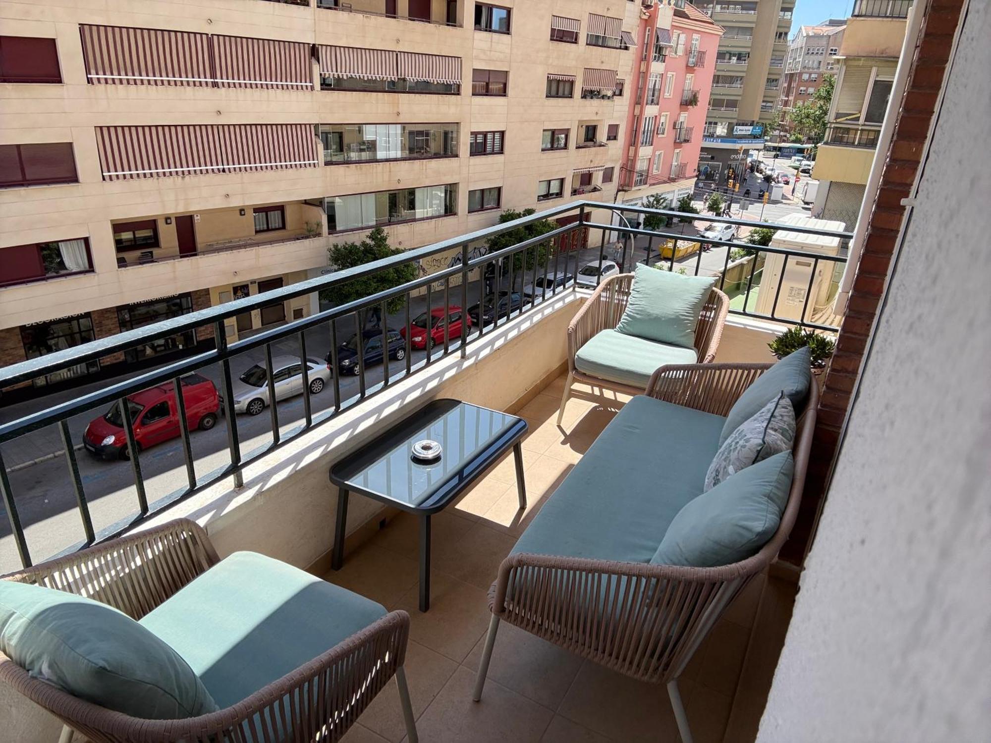 Galvez Flat, At Principal Railway Station In Malaga Apartment Exterior photo